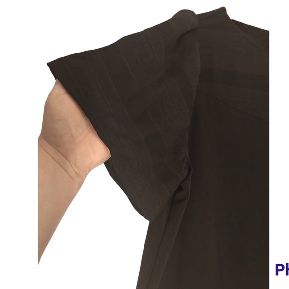 🥑NWT Banana Republic Crepe Top Flutter Sleeve Semi-sheer with Stripes in Black - Picture 8 of 15